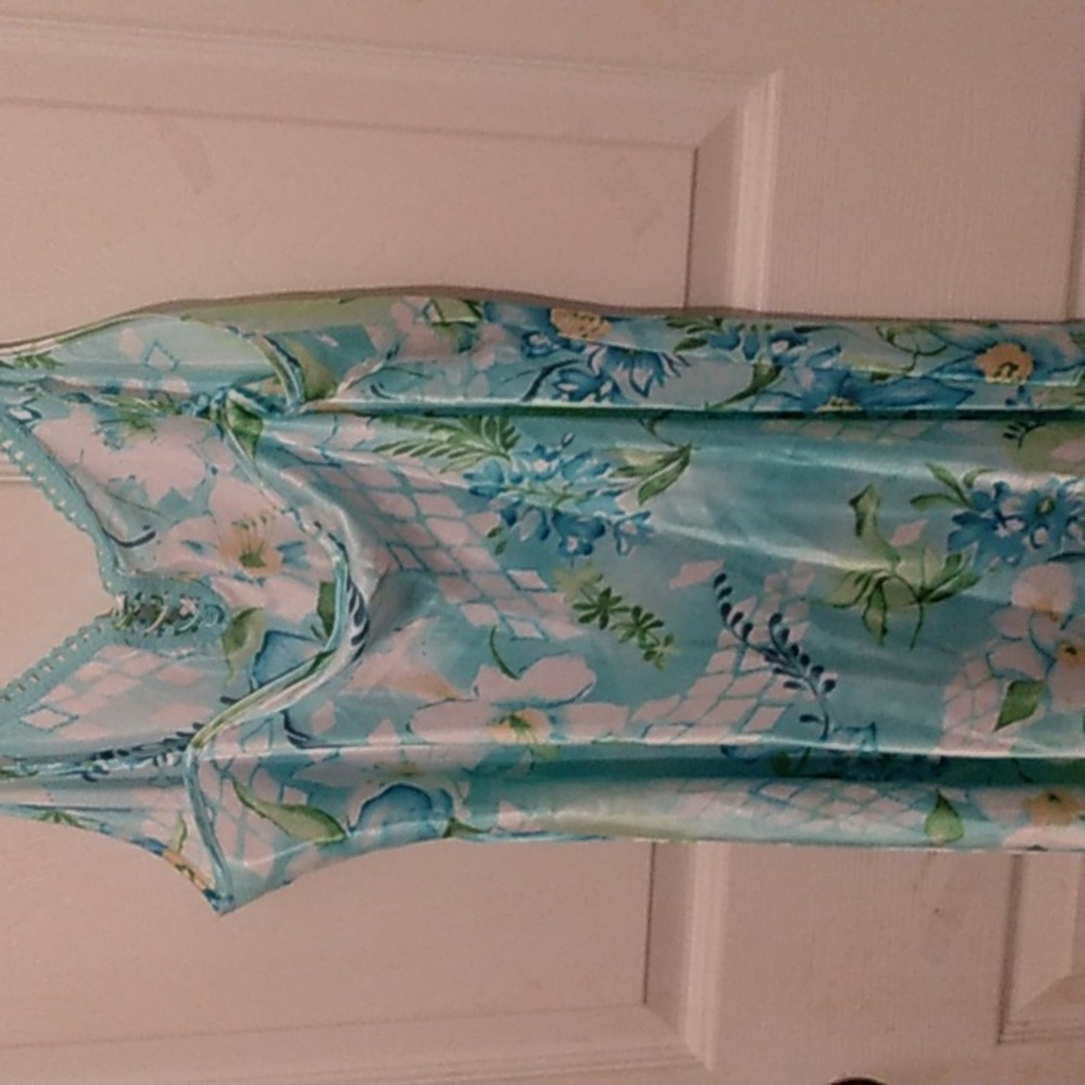 Sophia by Delicates robe & gown sz M - Picture 8 of 9